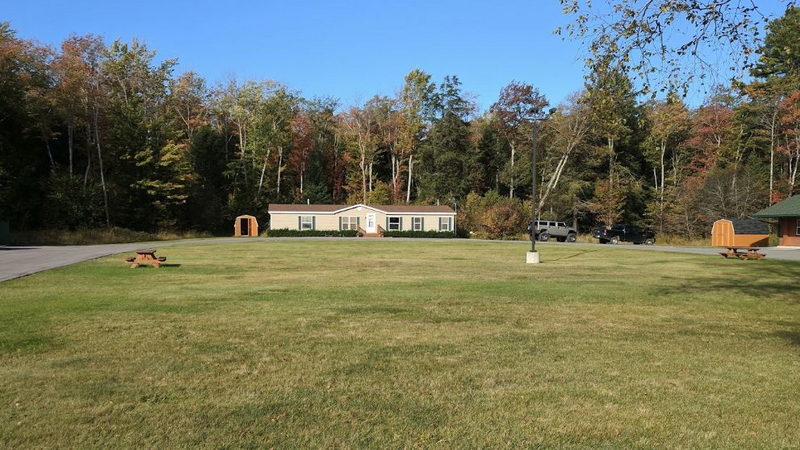 Tahquamenon Suites Lodging (Travelers Motel) - From Website (newer photo)